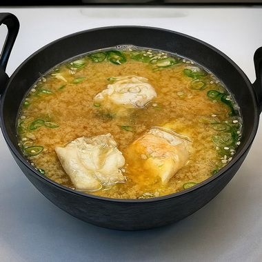 味噌魚頭湯